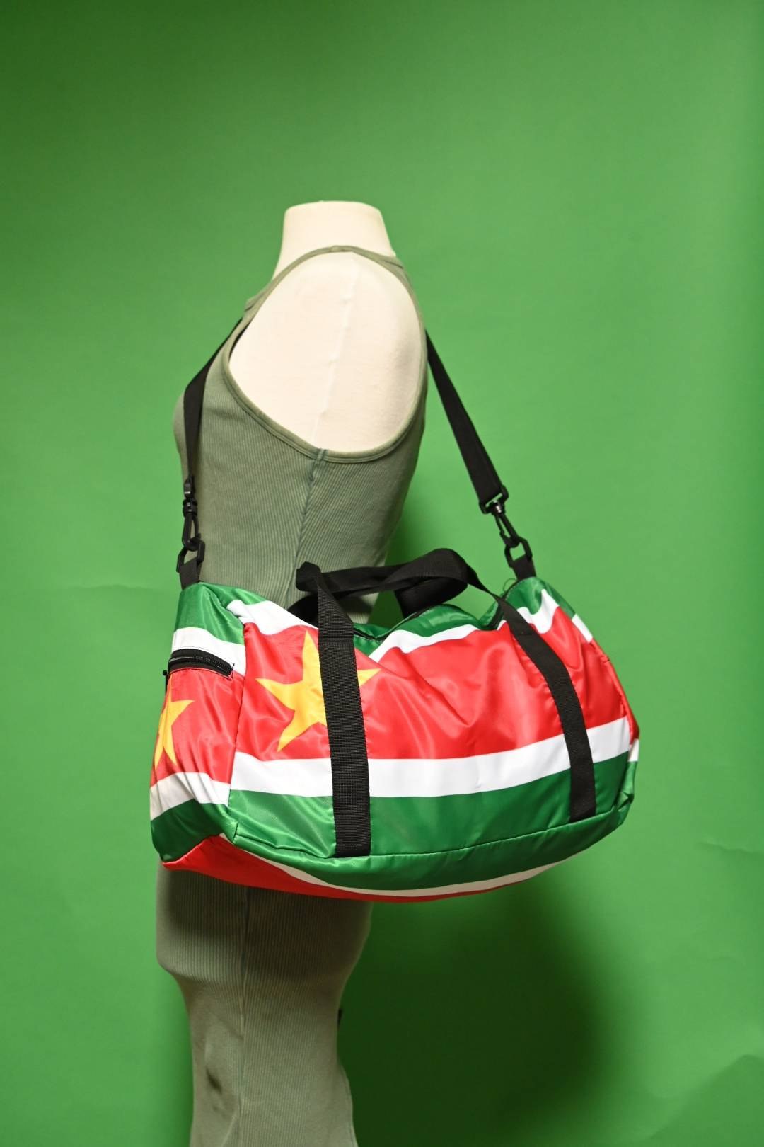 COLLECTION SACS DE VOYAGE & SPORT "PRIDE" – VOYAGEZ AVEC VOS COULEURS